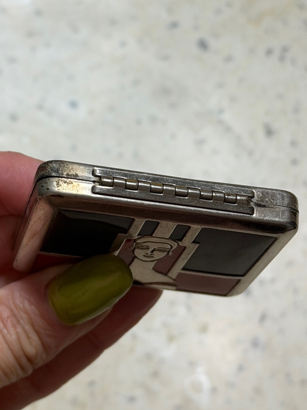 VTG 1930 Art Deco Enamel Double Vanity Compact Stylized Flapper Motif Rouge Puff - Picture 7 of 16